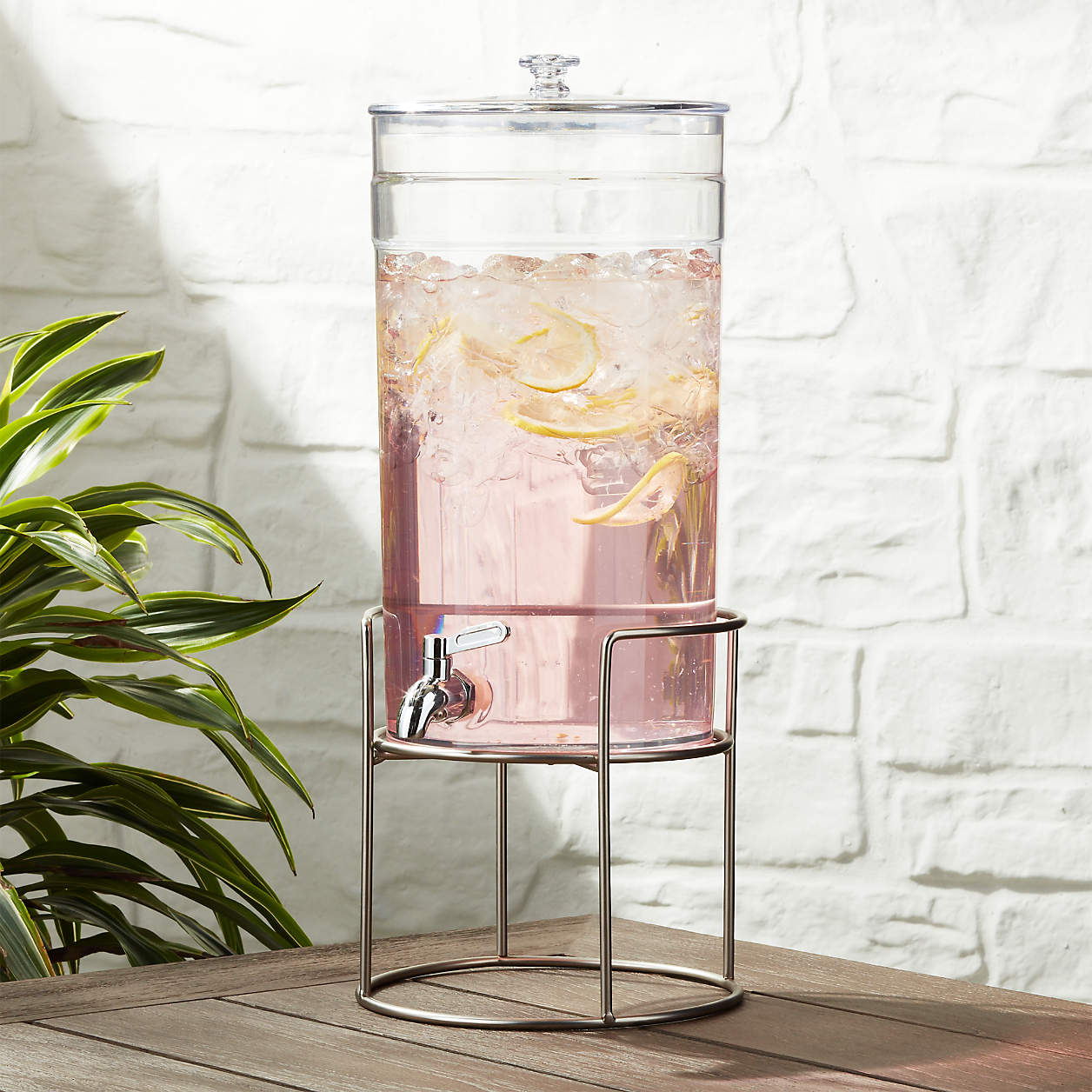 Claro Acrylic Drink Dispenser with Silver Stand